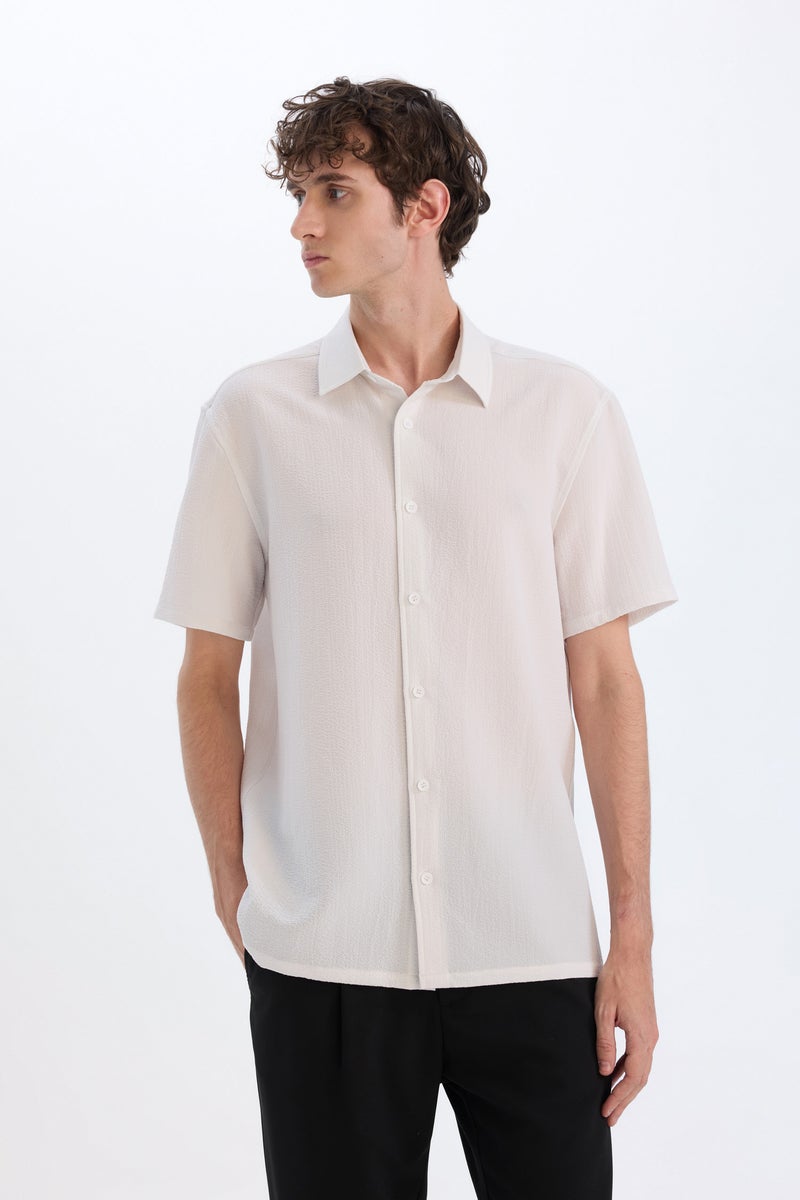 DeFacto White Man Regular Fit Crinkle Summer White Shirt Casual - Image 3